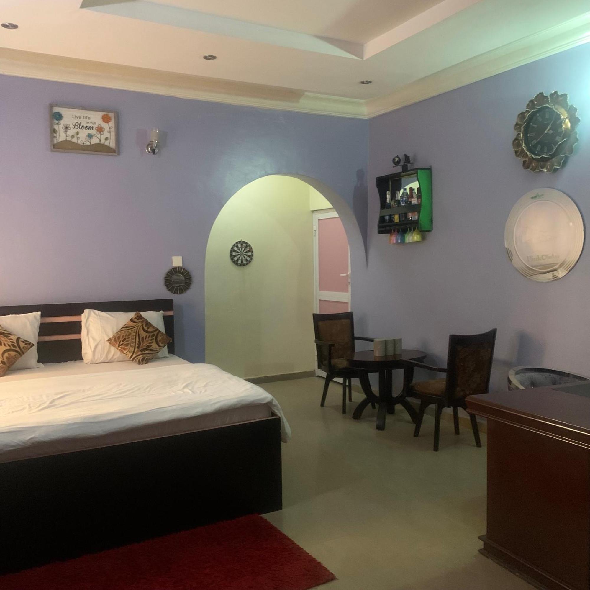Health Plaza Abuja 아파트 호텔 외부 사진