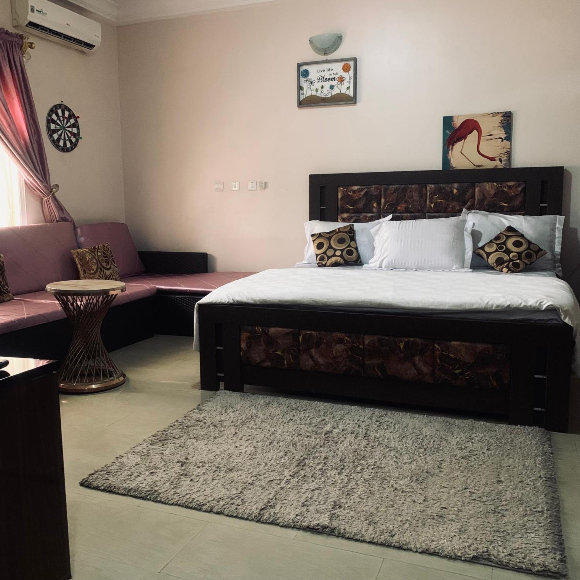 Health Plaza Abuja 아파트 호텔 외부 사진
