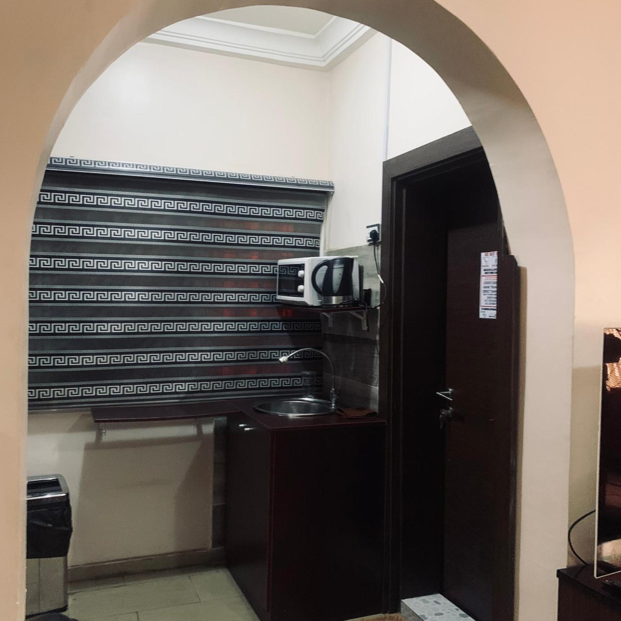 Health Plaza Abuja 아파트 호텔 외부 사진