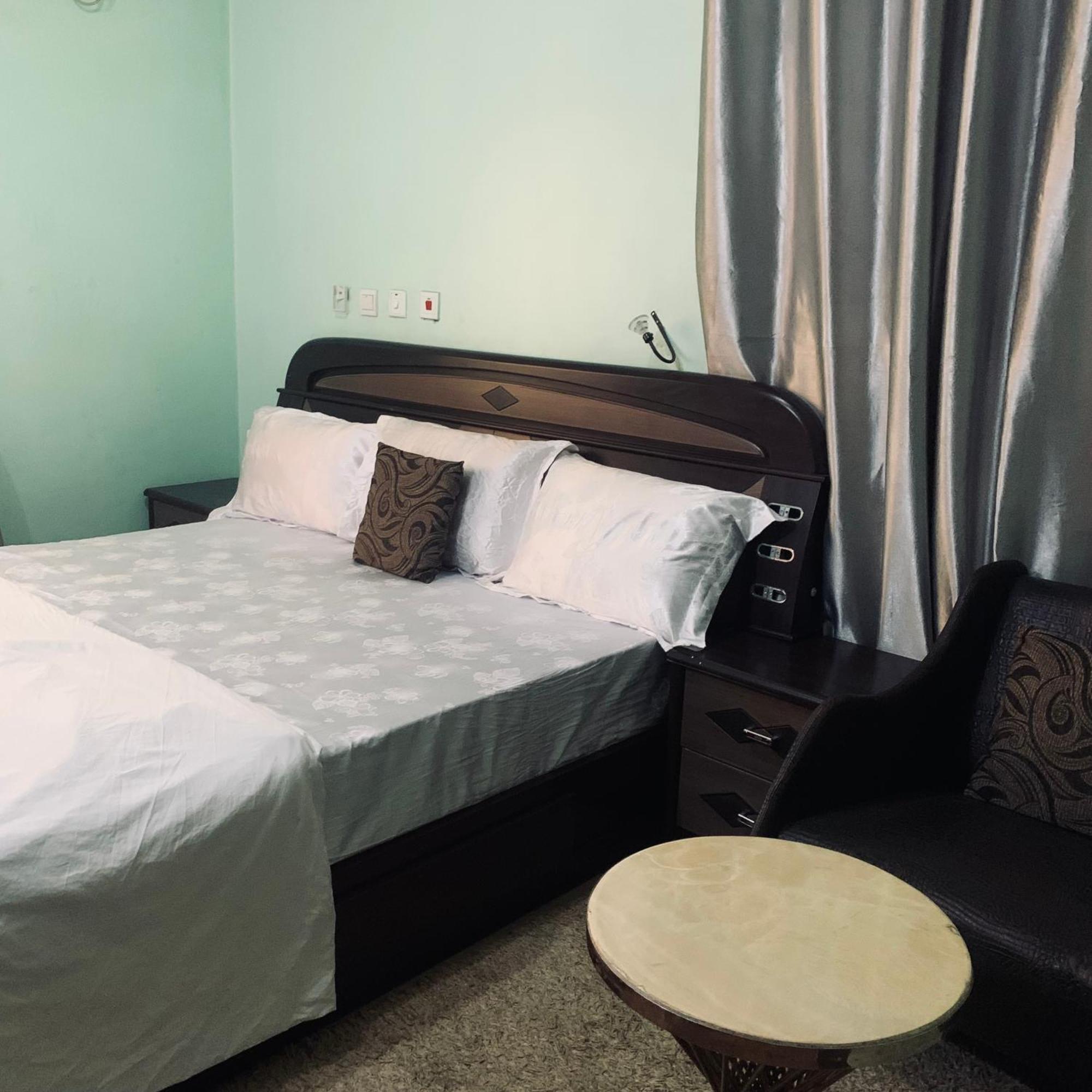 Health Plaza Abuja 아파트 호텔 외부 사진